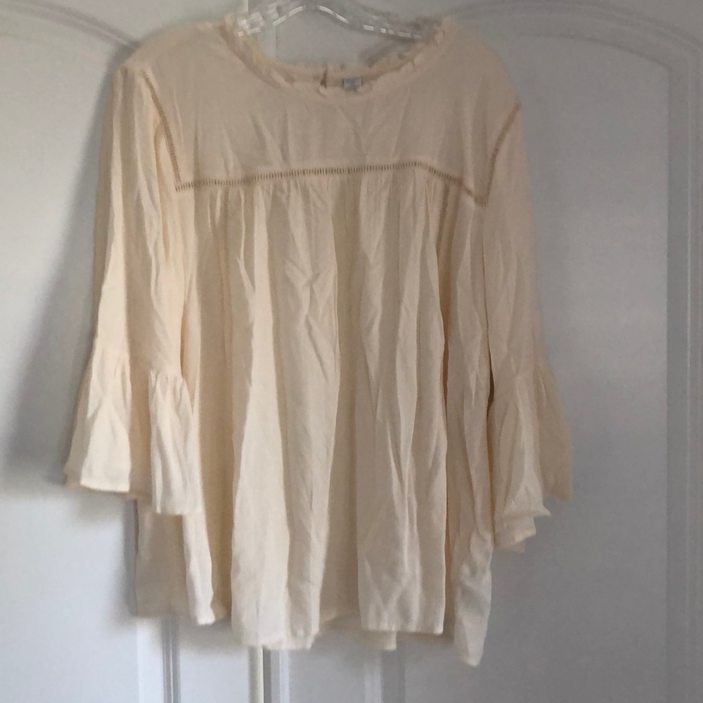 Cream Old Navy blouse